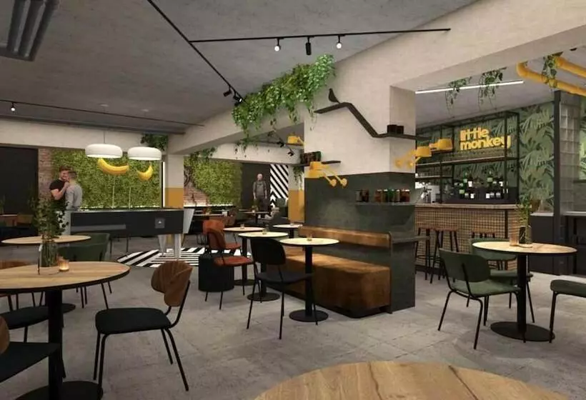 Little Monkey Hostel   Private Pods