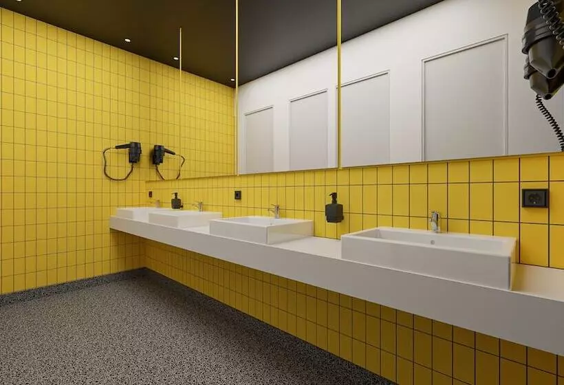 Little Monkey Hostel   Private Pods