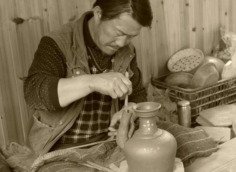 Bed & Breakfast Courtyard Shangri La 藏舍小院
