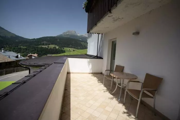 هتل Ciasa Alpina Relax