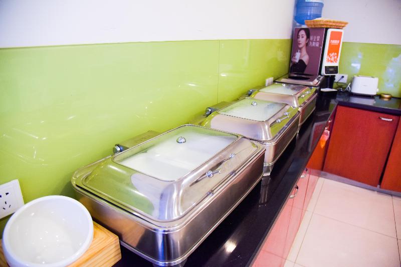 Отель Hanting  Jiuquan Changxing Electric Market