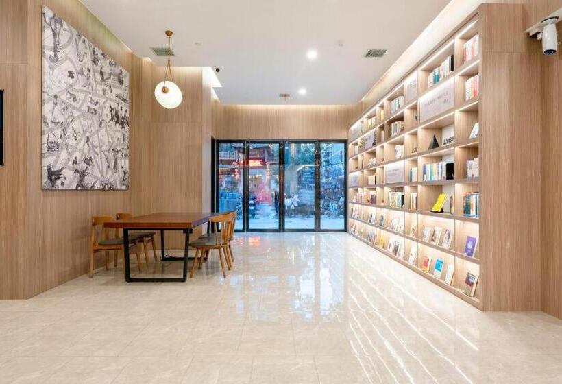 Hanting Hotel Nanchang Tengwangge Wanshougong