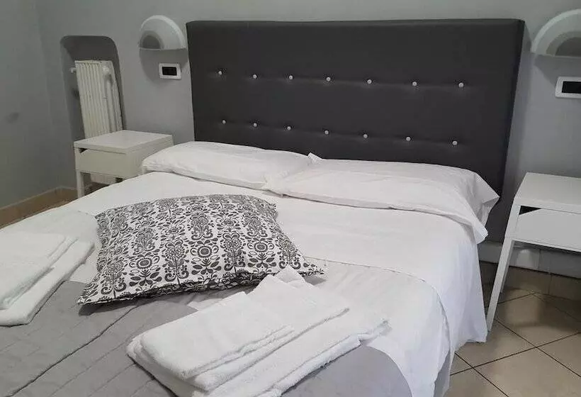 هتل Milano