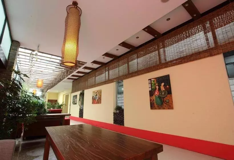 Retkeilymaja Guilin Sky Palace
