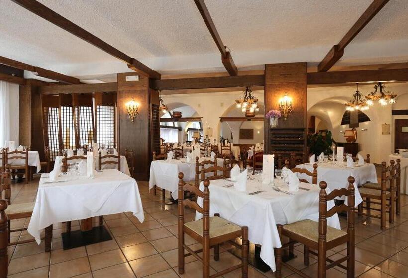 Отель Olympic Turismo Antico Borgo