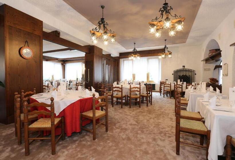 Отель Olympic Turismo Antico Borgo