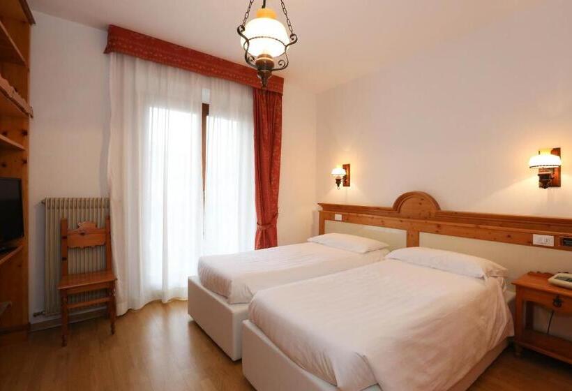 Отель Olympic Turismo Antico Borgo