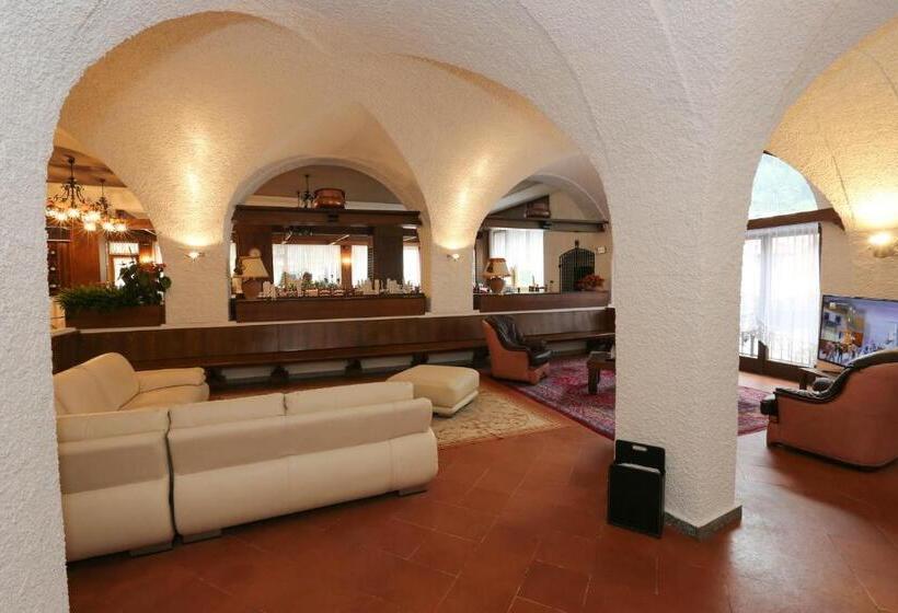 Отель Olympic Turismo Antico Borgo