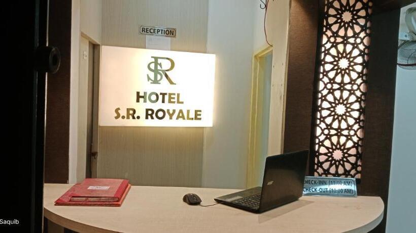 ペンション S.r Royale