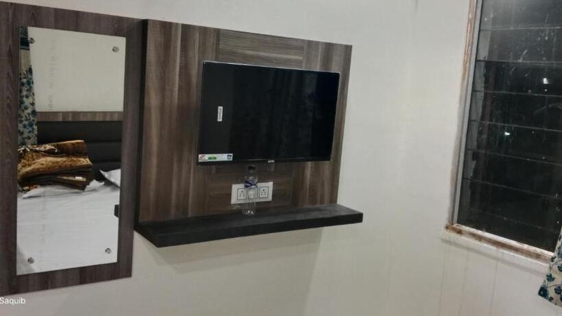 ペンション S.r Royale