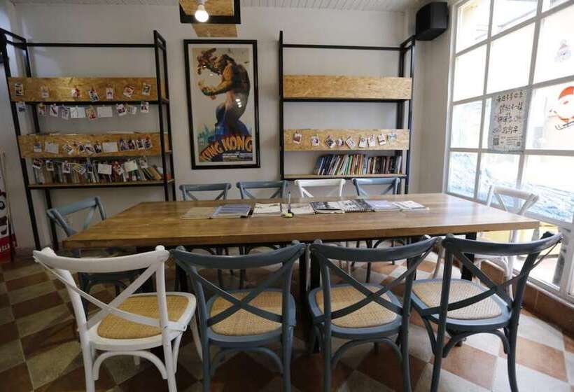 Chengdu Nova Traveller S Youth Hostel