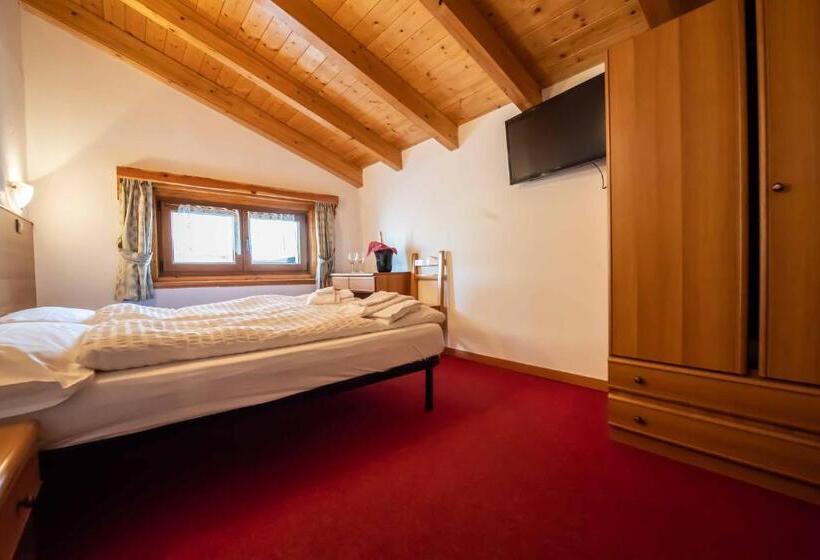 هتل Alpino Lodge Bivio