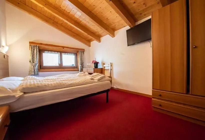 ホテル Alpino Lodge Bivio