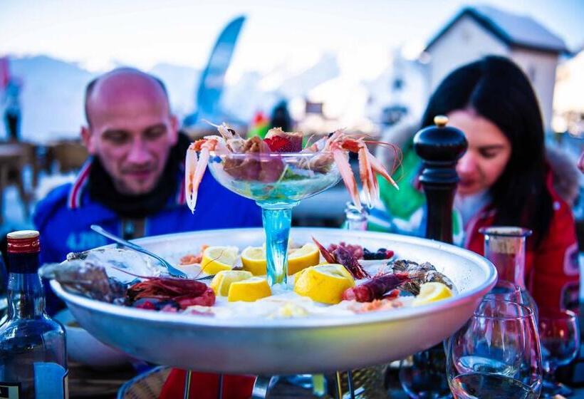 هتل Alpino Lodge Bivio