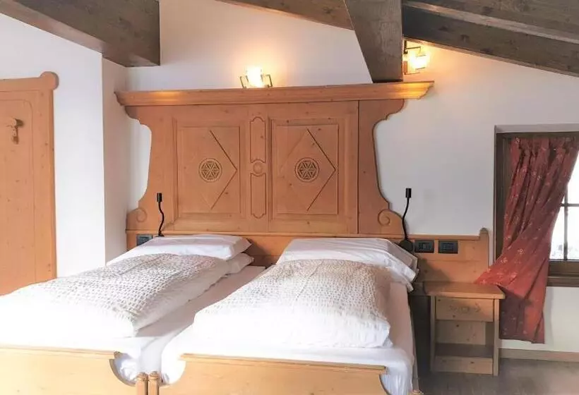 ホテル Alpino Lodge Bivio