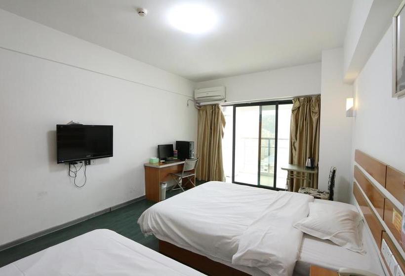 בית מלון כפרי Enfen