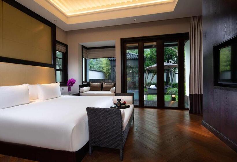 리조트 Banyan Tree Tengchong