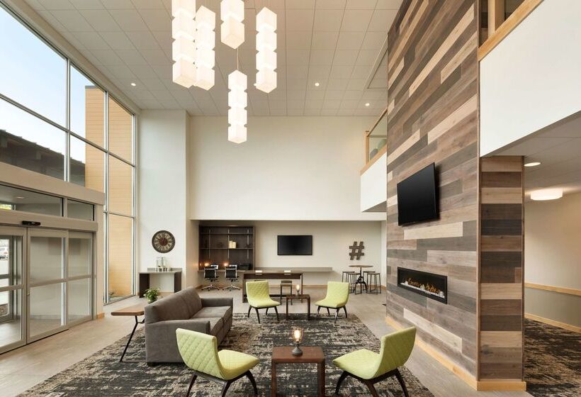 فندق Best Western Plus Peppertree Nampa Civic Center Inn