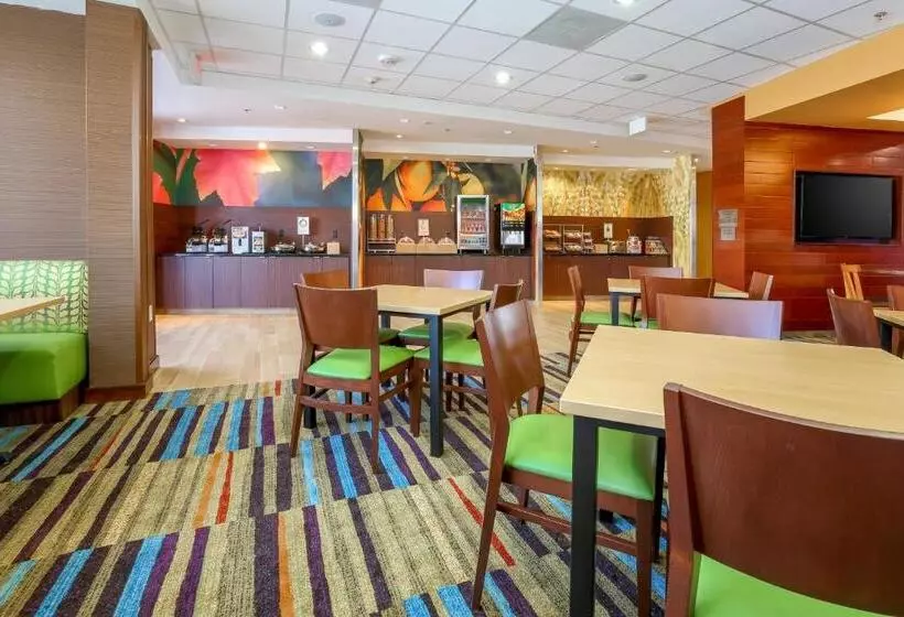 Hotelli Fairfield Inn & Suites By Marriott Cuero