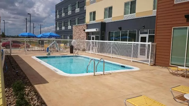 Hotelli Fairfield Inn & Suites By Marriott Cuero