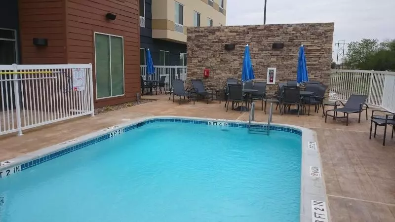 Hotelli Fairfield Inn & Suites By Marriott Cuero
