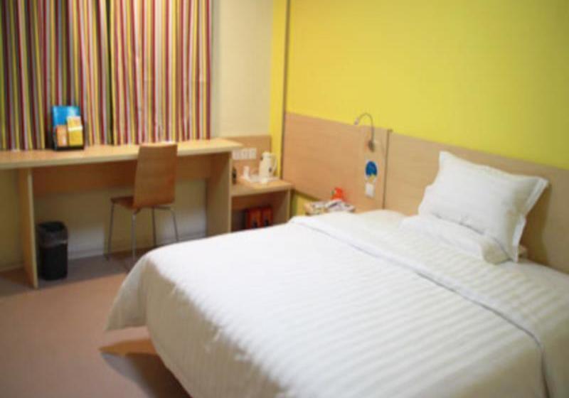 Отель Greentree Inn East Renmin Road