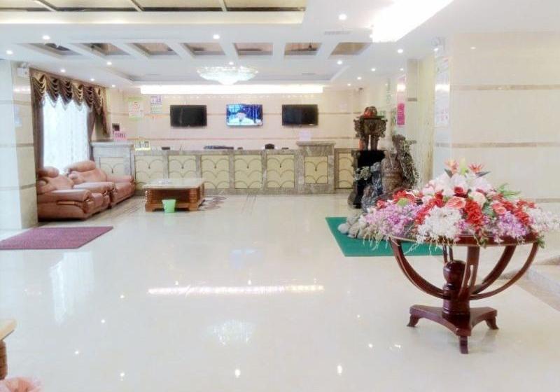 Отель Greentree Inn East Renmin Road