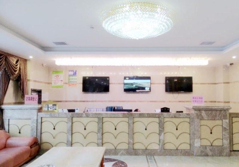 Отель Greentree Inn East Renmin Road