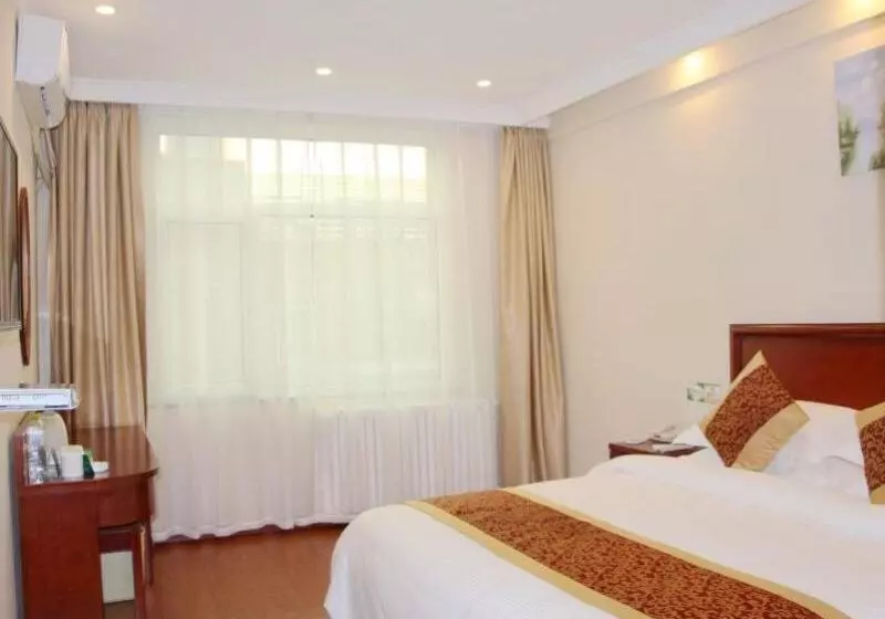 ホテル Greentree Inn Shandong Jining Zoucheng Changpingshan Road Changping Garden Express