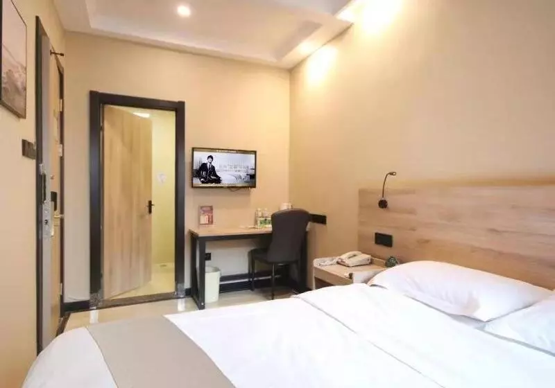 Hotelli Greentree Inn Shandong Zaozhuang Tengzhou Fuqian Road Longquan Square Business