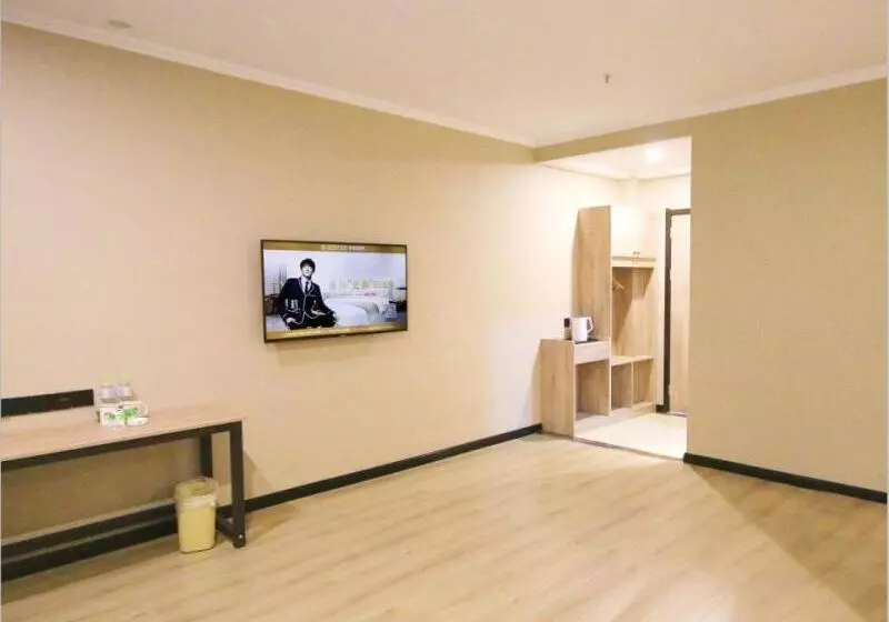 Hotelli Greentree Inn Shandong Zaozhuang Tengzhou Fuqian Road Longquan Square Business