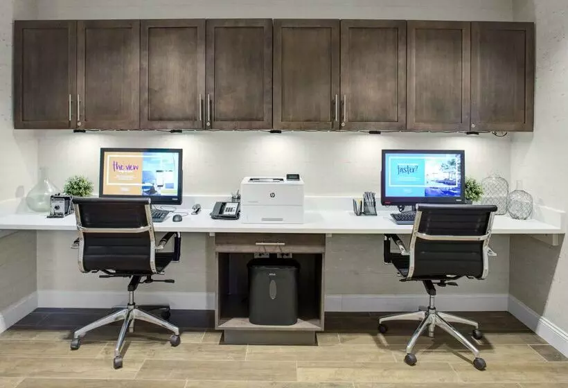 ホテル Hampton Inn & Suites Pittsburg Kansas Crossing