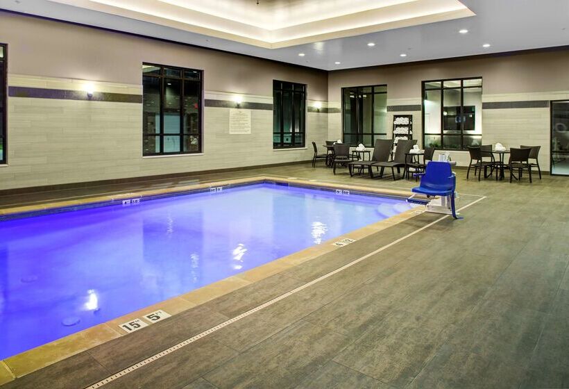 ホテル Hampton Inn & Suites Pittsburg Kansas Crossing