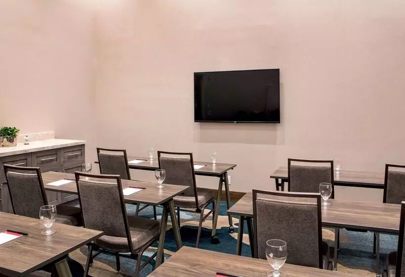 هتل Hilton Garden Inn Nyc Financial Center/manhattan Downtown