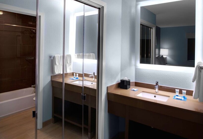 בית מלון כפרי Hyatt House Morristown