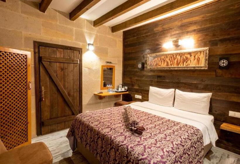 هتل In Stone House