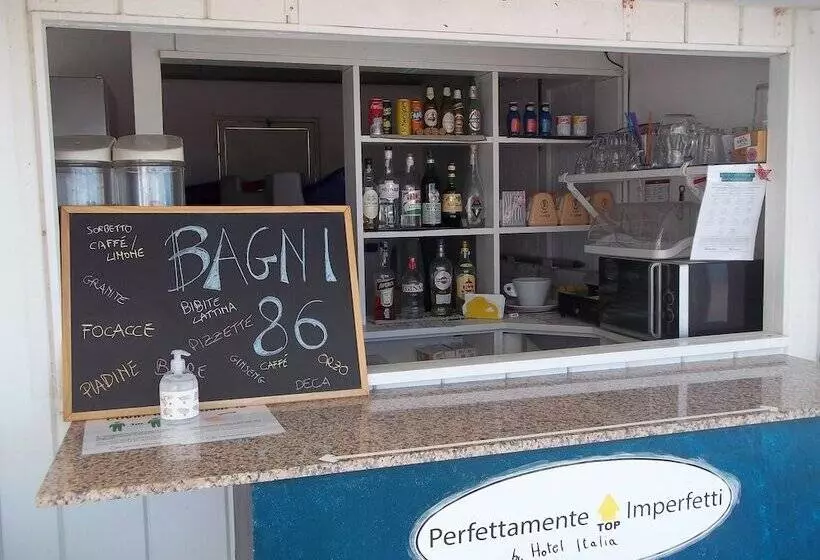 ホテル Italia