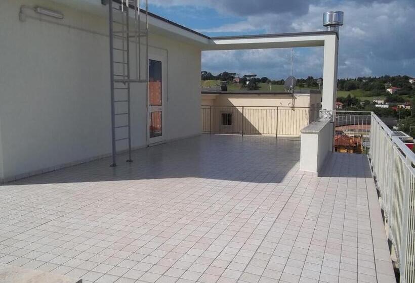 בית מלון כפרי Italia