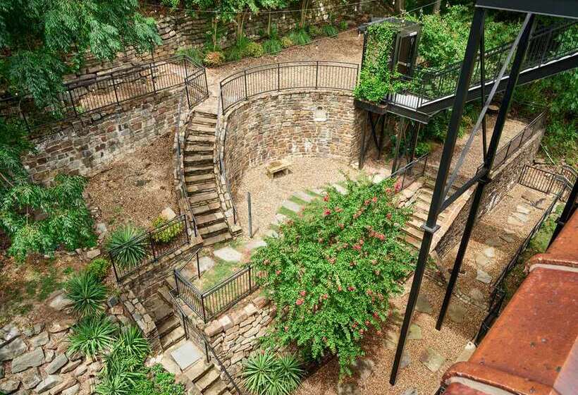 فندق The Waters Hot Springs, Tapestry Collection By Hilton