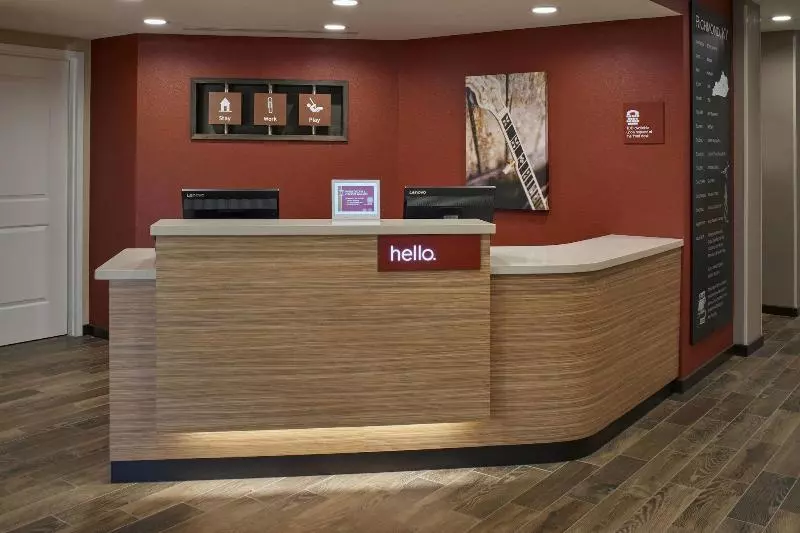 Hotelli Towneplace Suites By Marriott Richmond