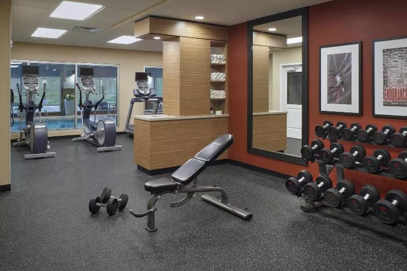 Hotelli Towneplace Suites By Marriott Richmond