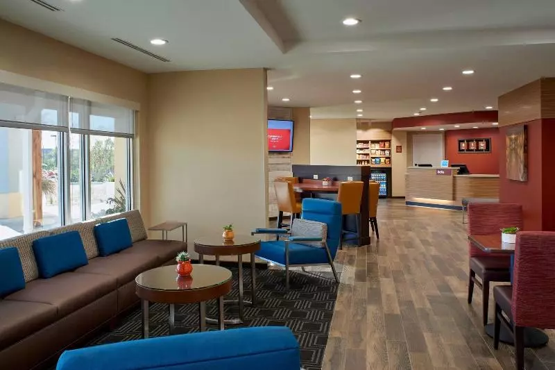 Hotelli Towneplace Suites By Marriott Richmond