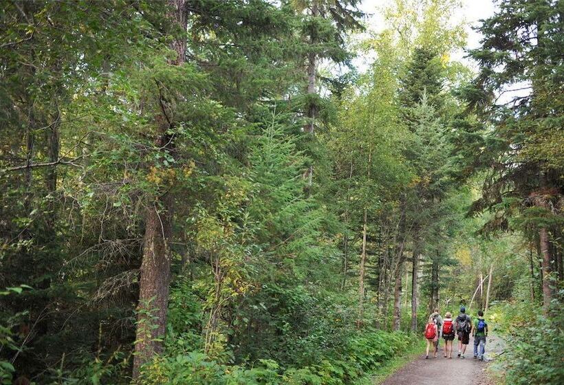 Hospedaria Residences At University Of Northern Bc   Campus Accommodation