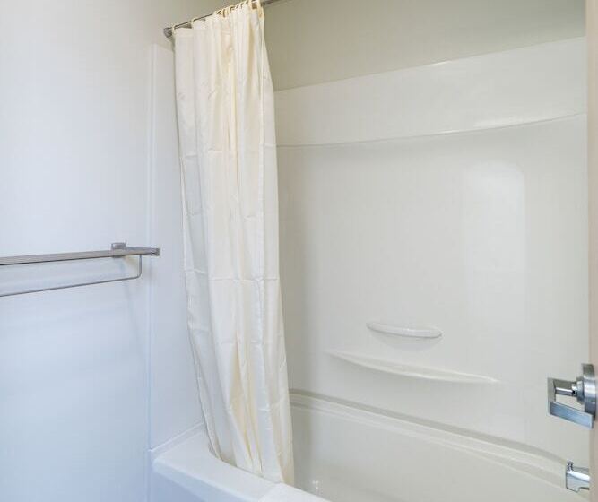 Hostel Residences At University Of Northern Bc   Campus Accommodation