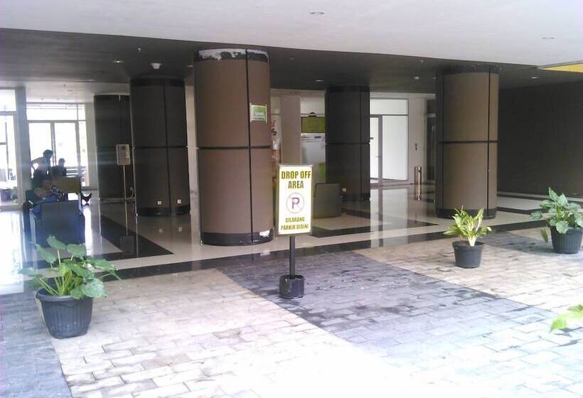 The Suites Metro By Faris Property