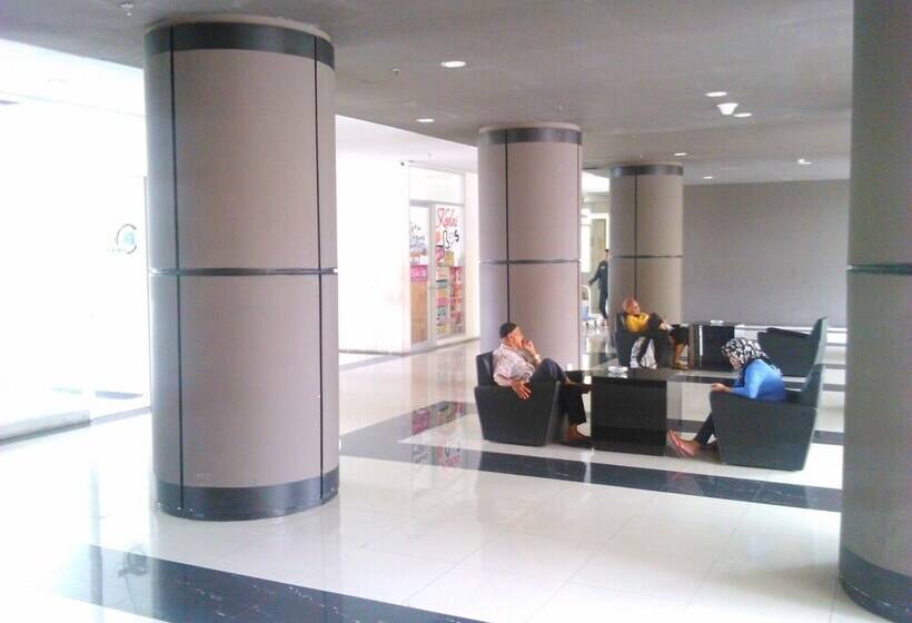 The Suites Metro By Faris Property