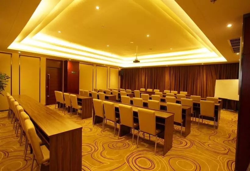 Cyts Shanshui Fashion Hotel Longquanyi