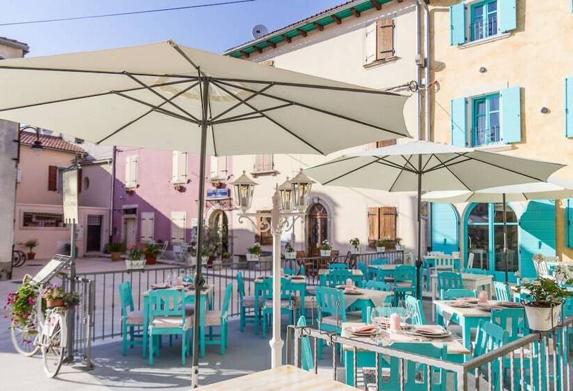 Heritage Hotel Chersin