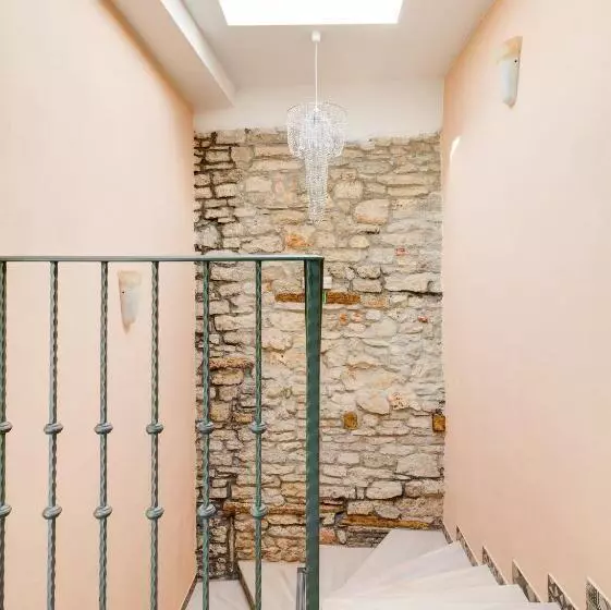 Heritage Hotel Chersin