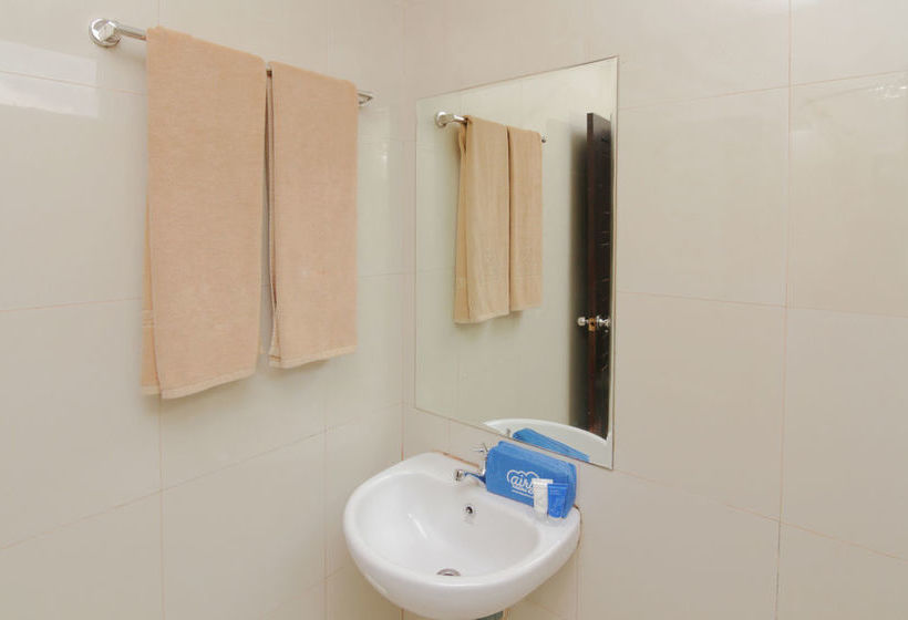 ホテル Airy Eco Pontianak Selatan Imam Bonjol 89